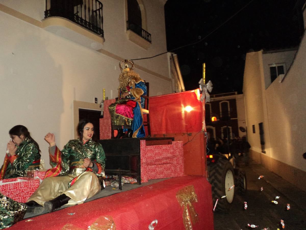 Los Reyes Magos recorren los pueblos de la provincia de Badajoz