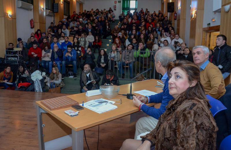 Sorteo deL orden de actuación del concurso de murgas de Badajoz