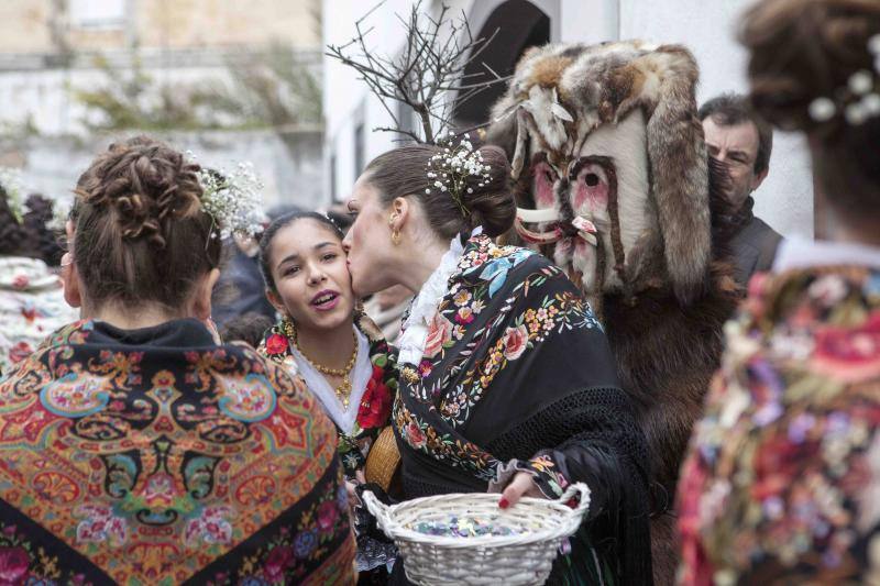 Las Carantoñas recorren Acehúche