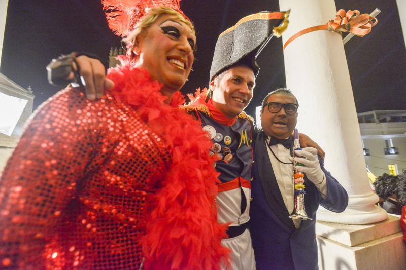 Pregón de Copio y ambiente en el viernes de Carnaval