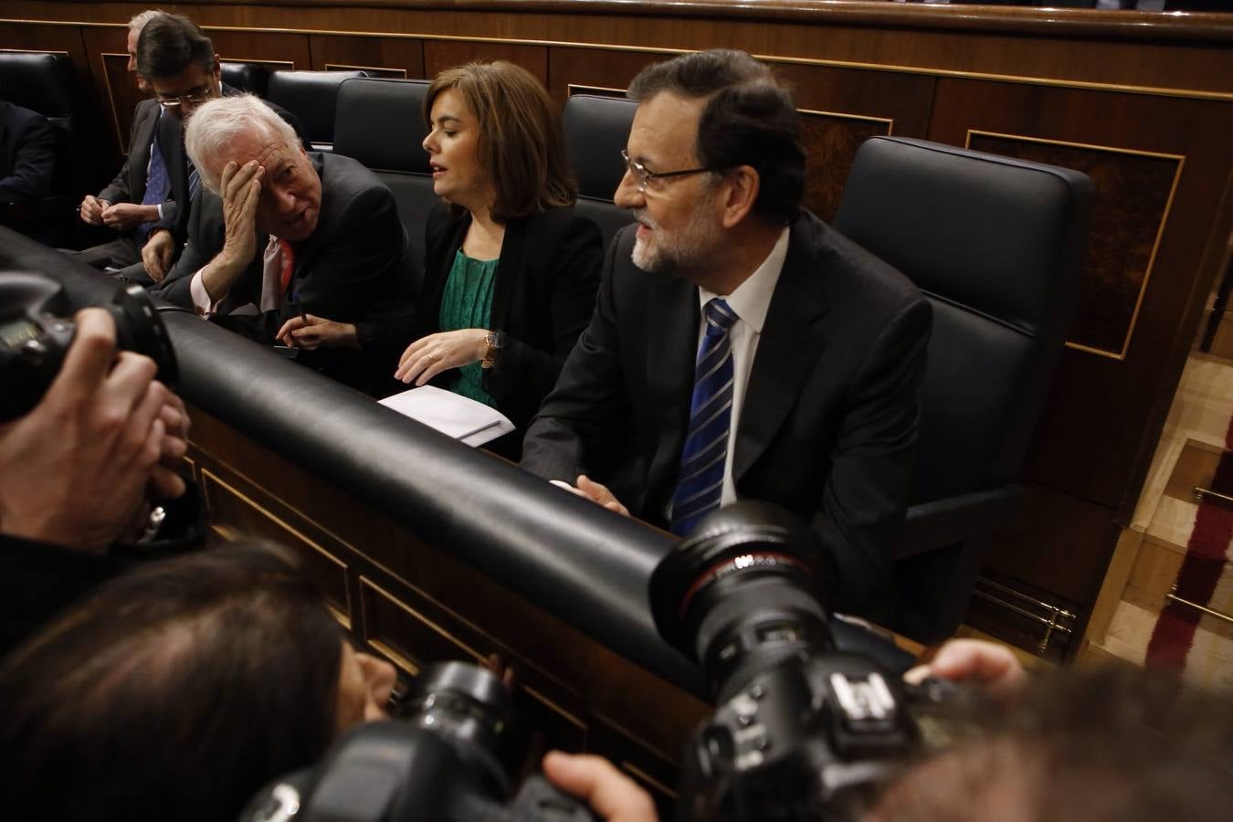 Rajoy espera su turno. MADRID. El presidente del Gobierno, Mariano Rajoy , poco antes de su intervención en el vigésimo quinto Debate del estado de la Nación, la cita parlamentaria anual más importante del año, hoy en la Cámara Baja.