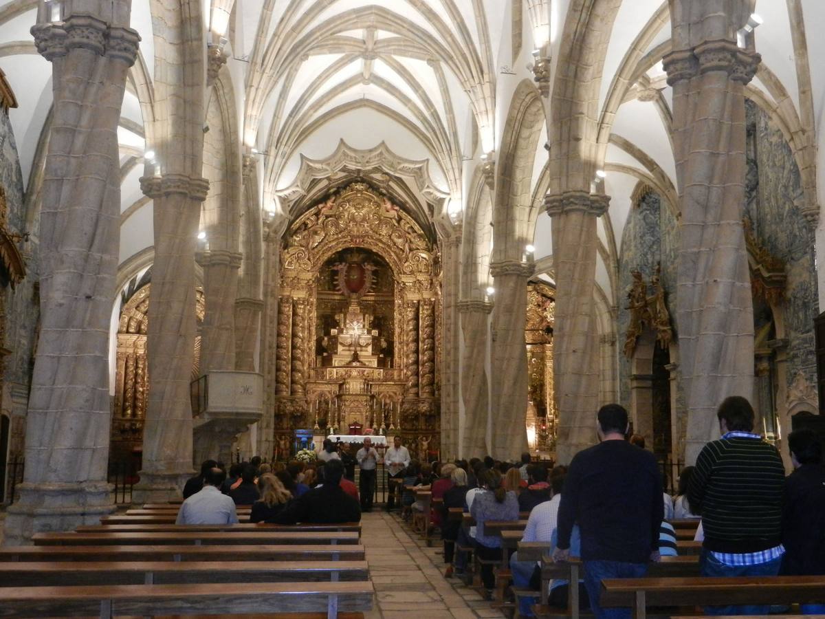 Interior de la Iglesia de Santa María Magdalena