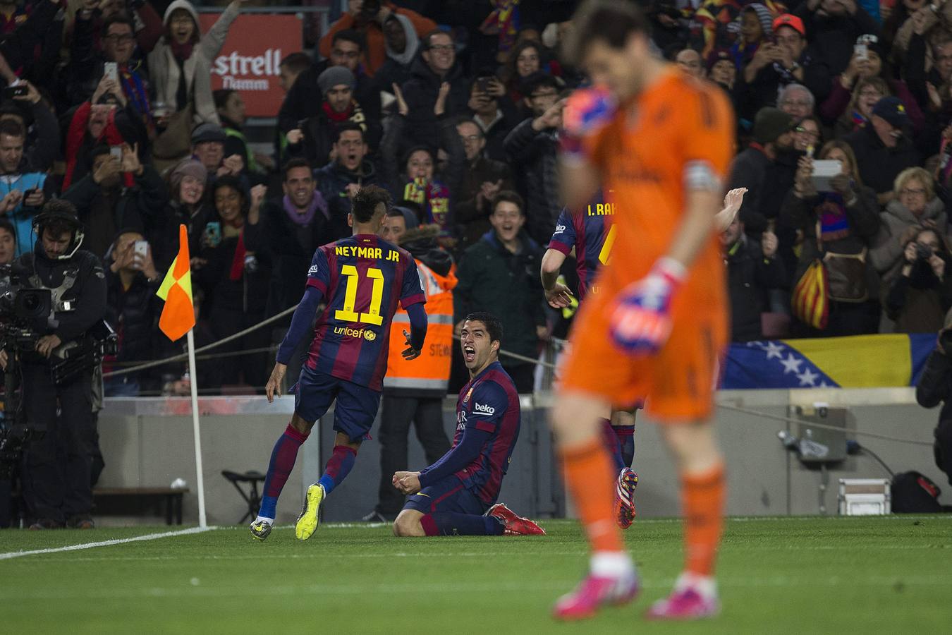 Domingo, 22 de marzo: El Barça gana el Clásico por dos tantos a uno y se escapa hacia el título, tras un duelo vibrante en el que al final pudo golear pero estuvo casi una hora a merced de un gran Real Madrid. Fotografía: Agencias