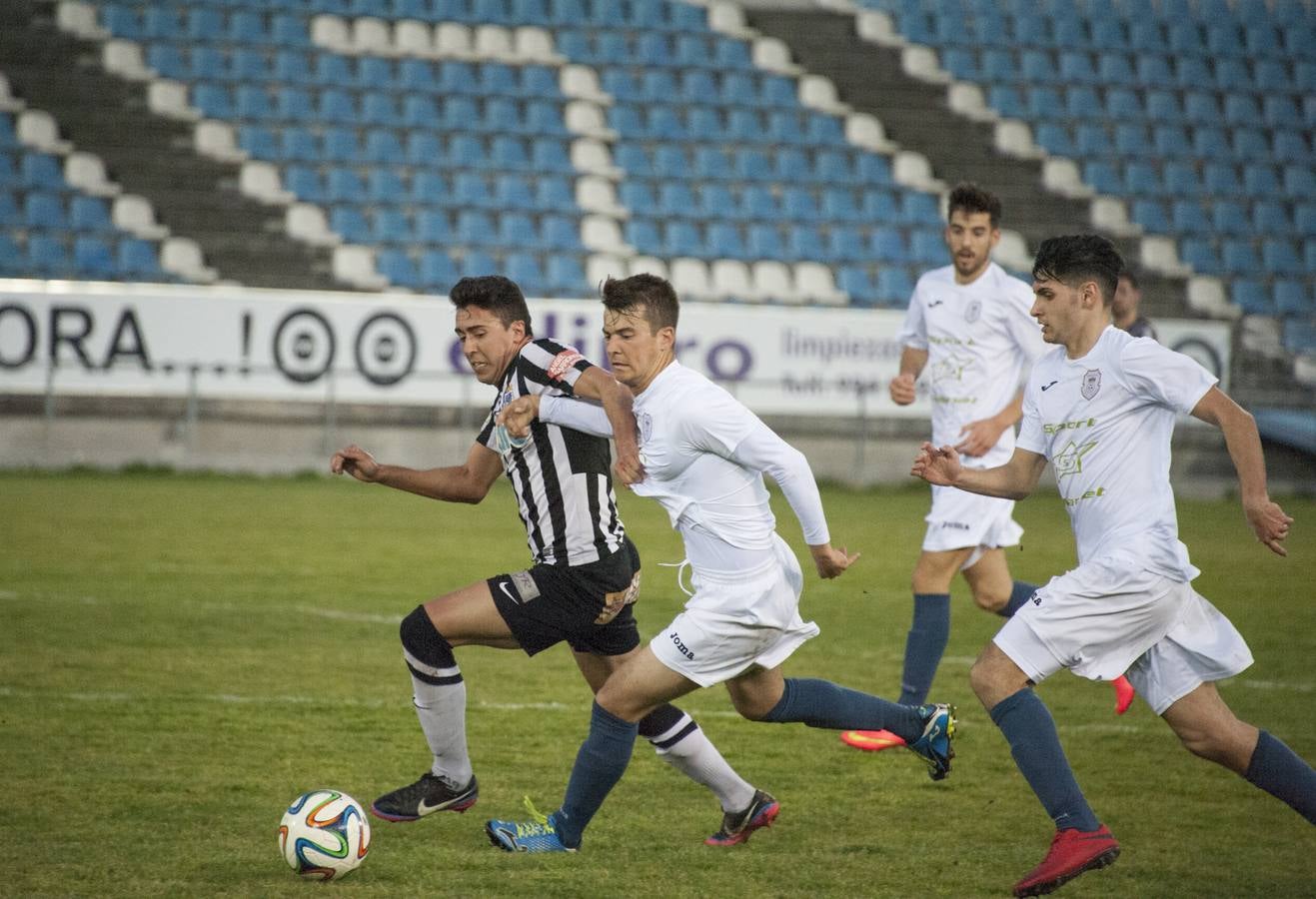 El CD Badajoz se lleva el derbi pacense