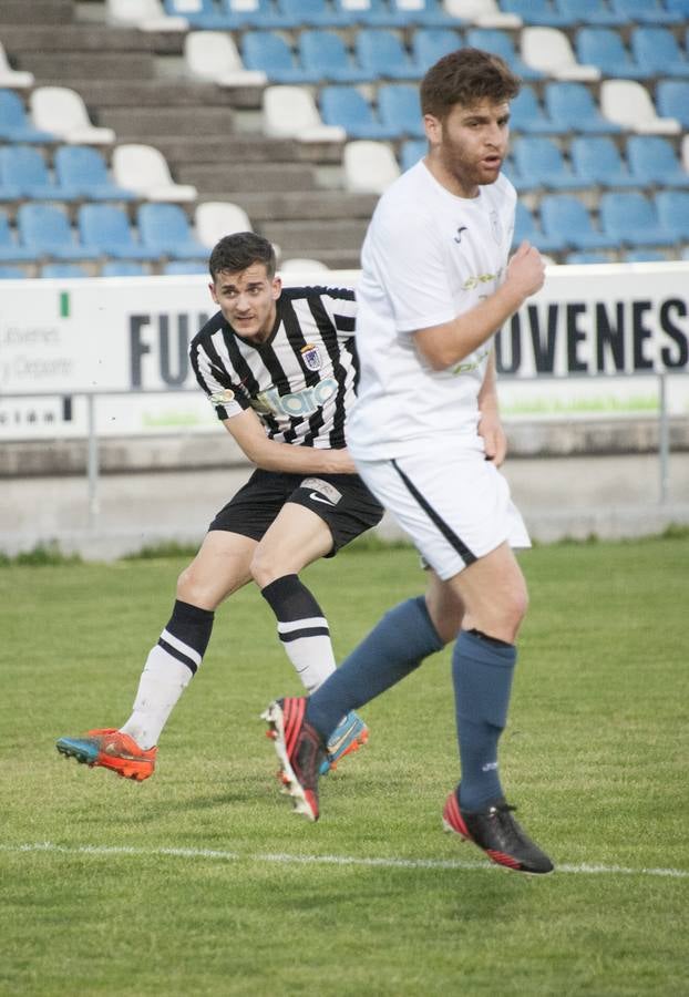 El CD Badajoz se lleva el derbi pacense