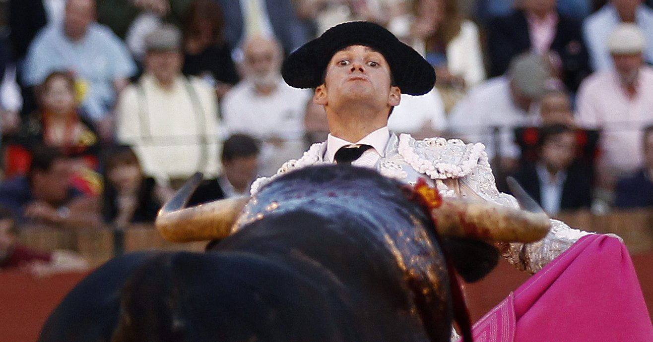 Alternativa de Garrido, torero de emoción
