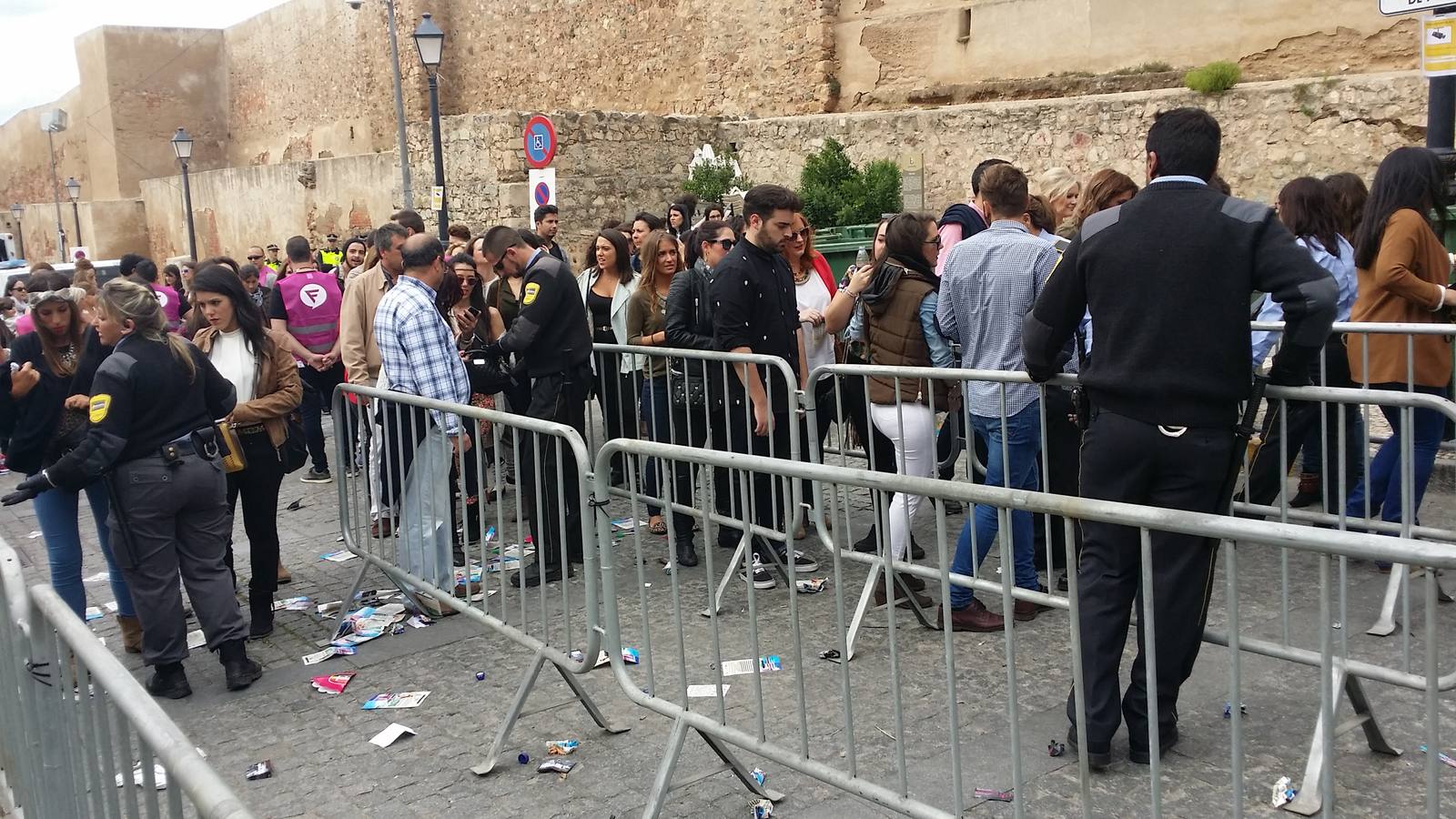 Los Palomos desafían a la lluvia