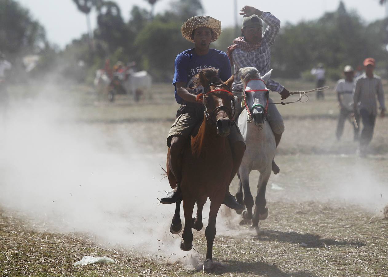 Muestra de respeto a Neakta Pring Ka-Ek