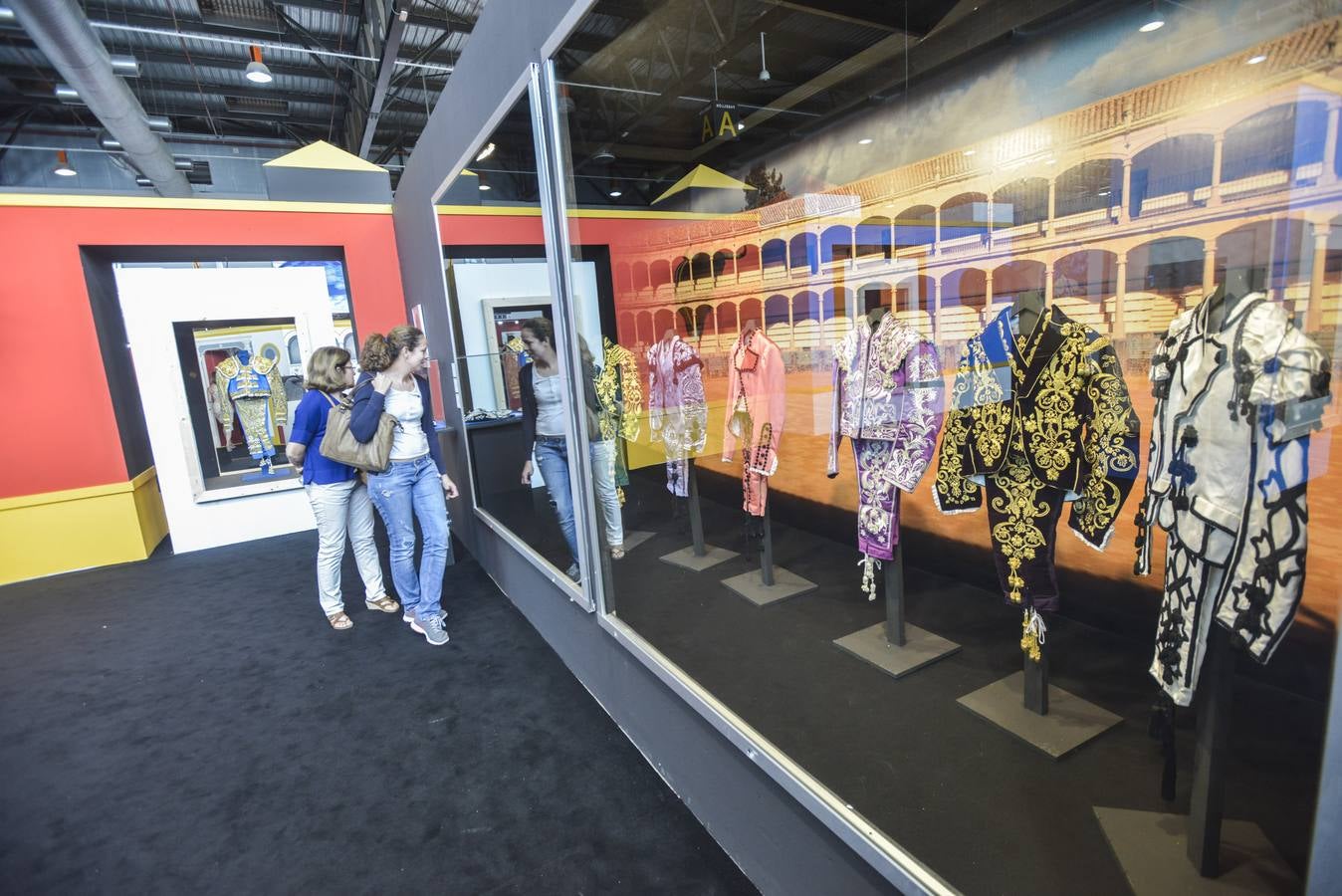 Jueves, 11 de junio: Inauguración de la Feria del Caballo y del Toro “Ecuextre” en Badajoz. Fotografías: J. V. Arnelas.