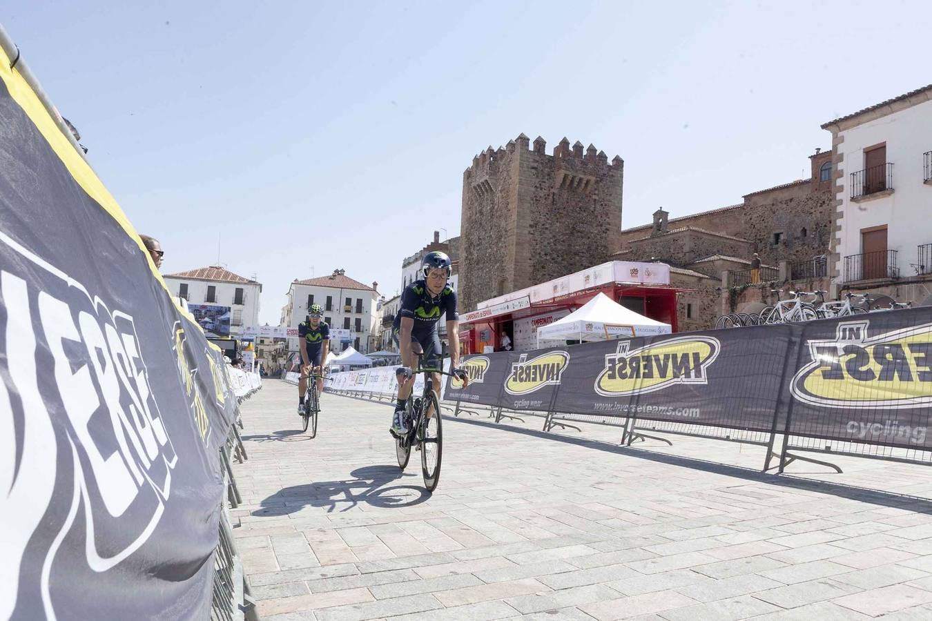 Problemas circulatorios en Cáceres por el campeonato ciclista