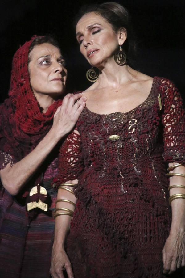 Ensayo de Medea, entre el mito y lo terrenal