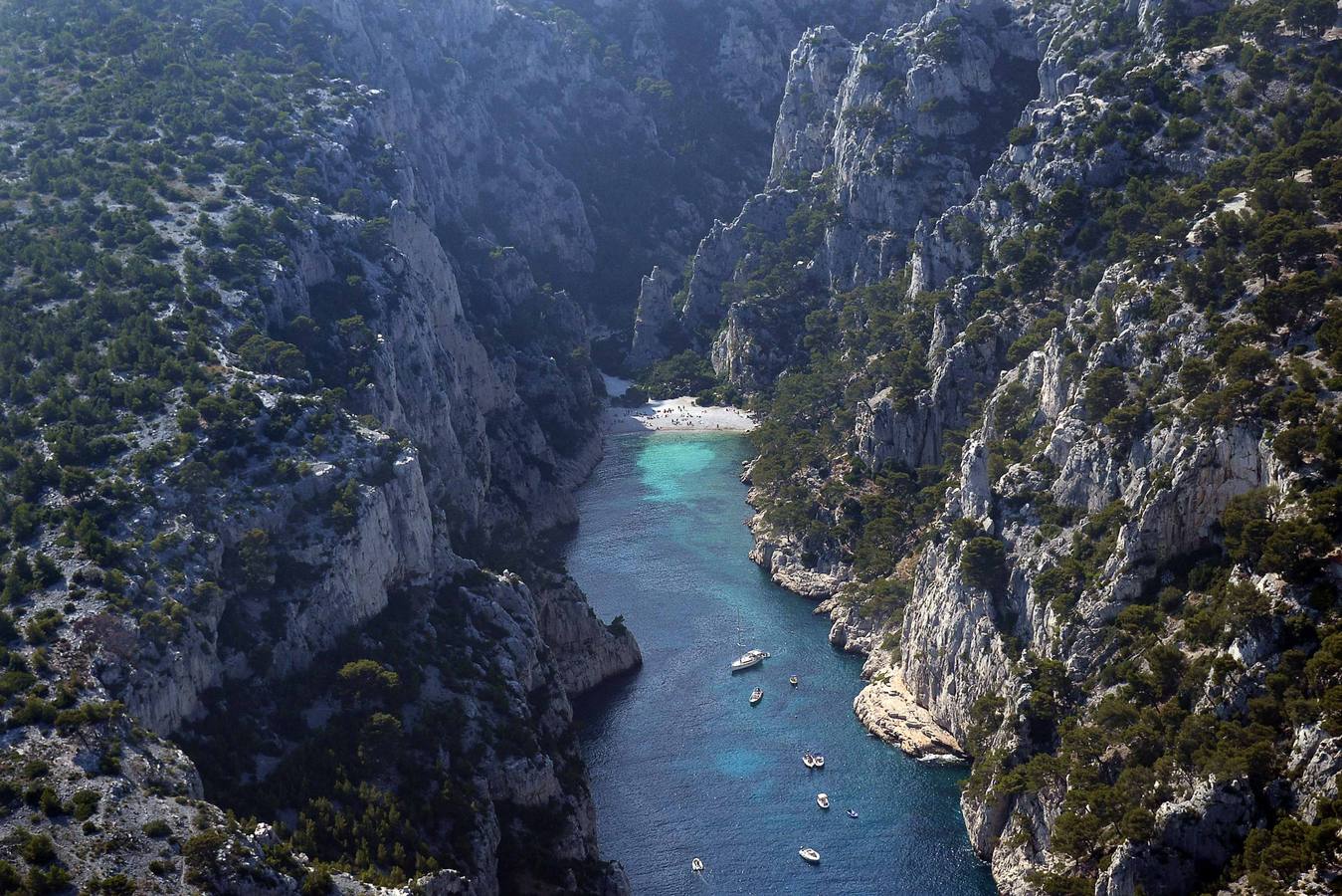 La Calanque d'en Vau en el Parque Nacional de Calanques de la ciudad de Marsella