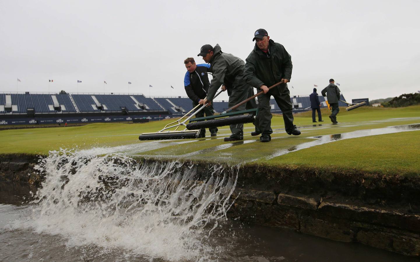 Se supende por lluvia la segunda ronda del British Open de golf