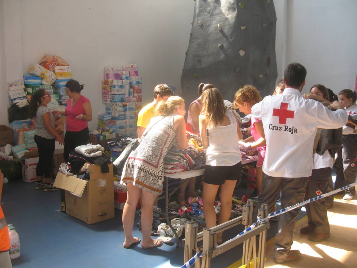 Moraleja se vuelca con las personas desalojadas por el fuego