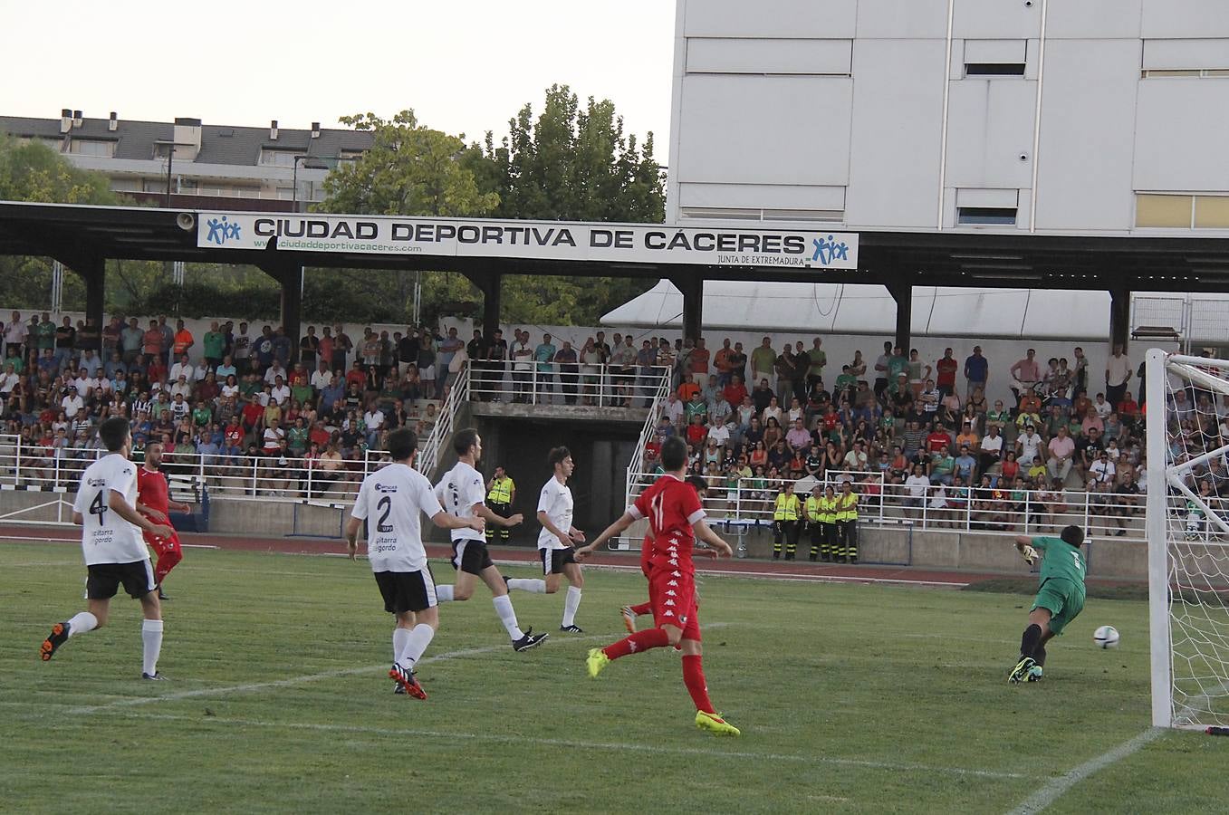 Partido de presentación del Cacereño en la Ciudad Deportiva