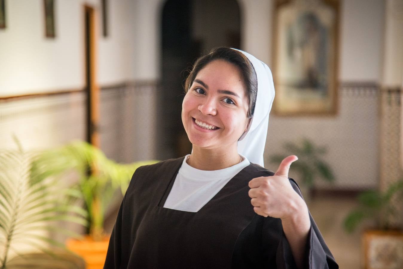 Tras las rejas de clausura