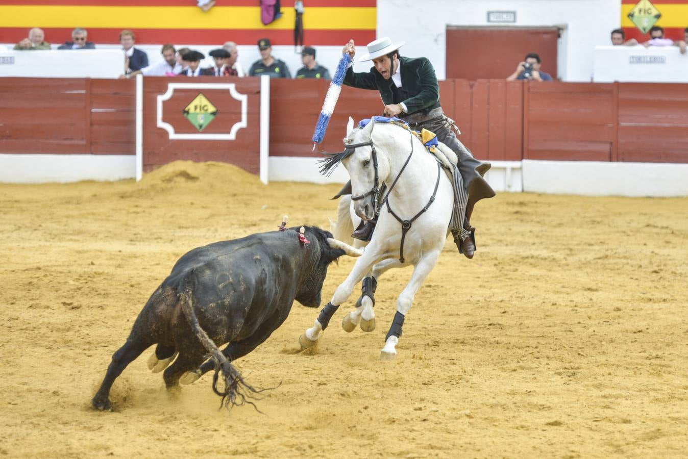 Tarde triunfal de rejones en Zafra