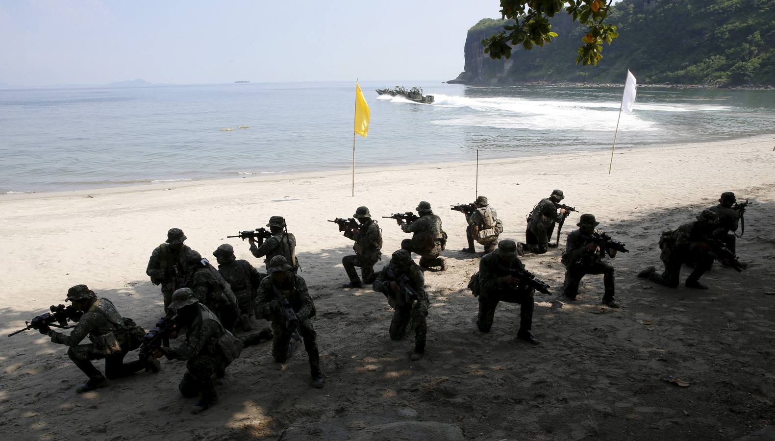 Asalto en las playas de Filipinas