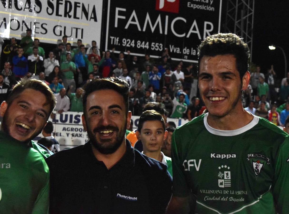 Miércoles, 14 de octubre: El Villanovense consiguió el pase a los dieciseisavos la Copa del Rey. El estadio Romero Cuerda tendrá su regalo de jugar con un grande. Fotografía: Alejandro Calero