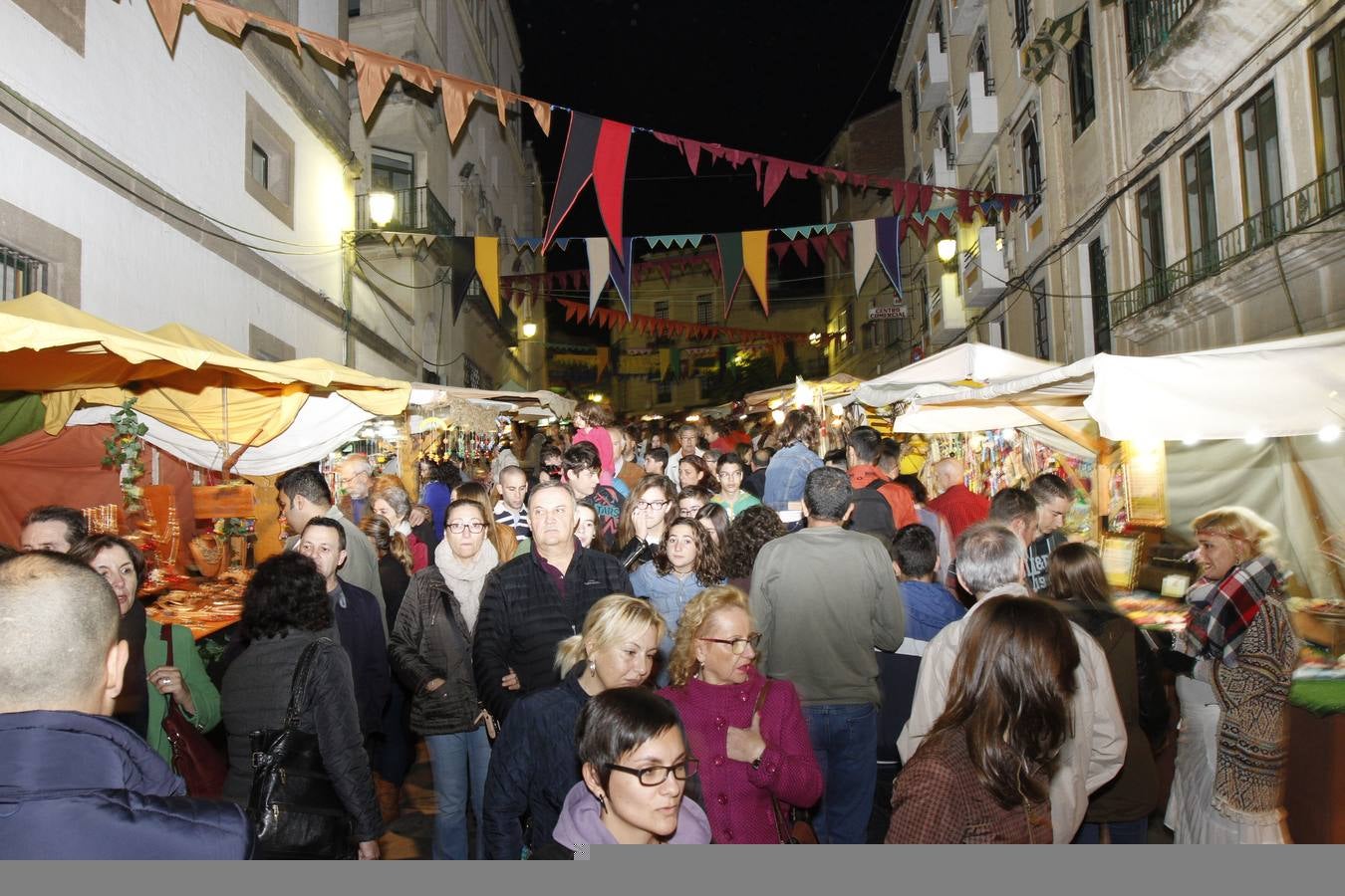 Viernes en el Mercado de las Tres Culturas de Cáceres