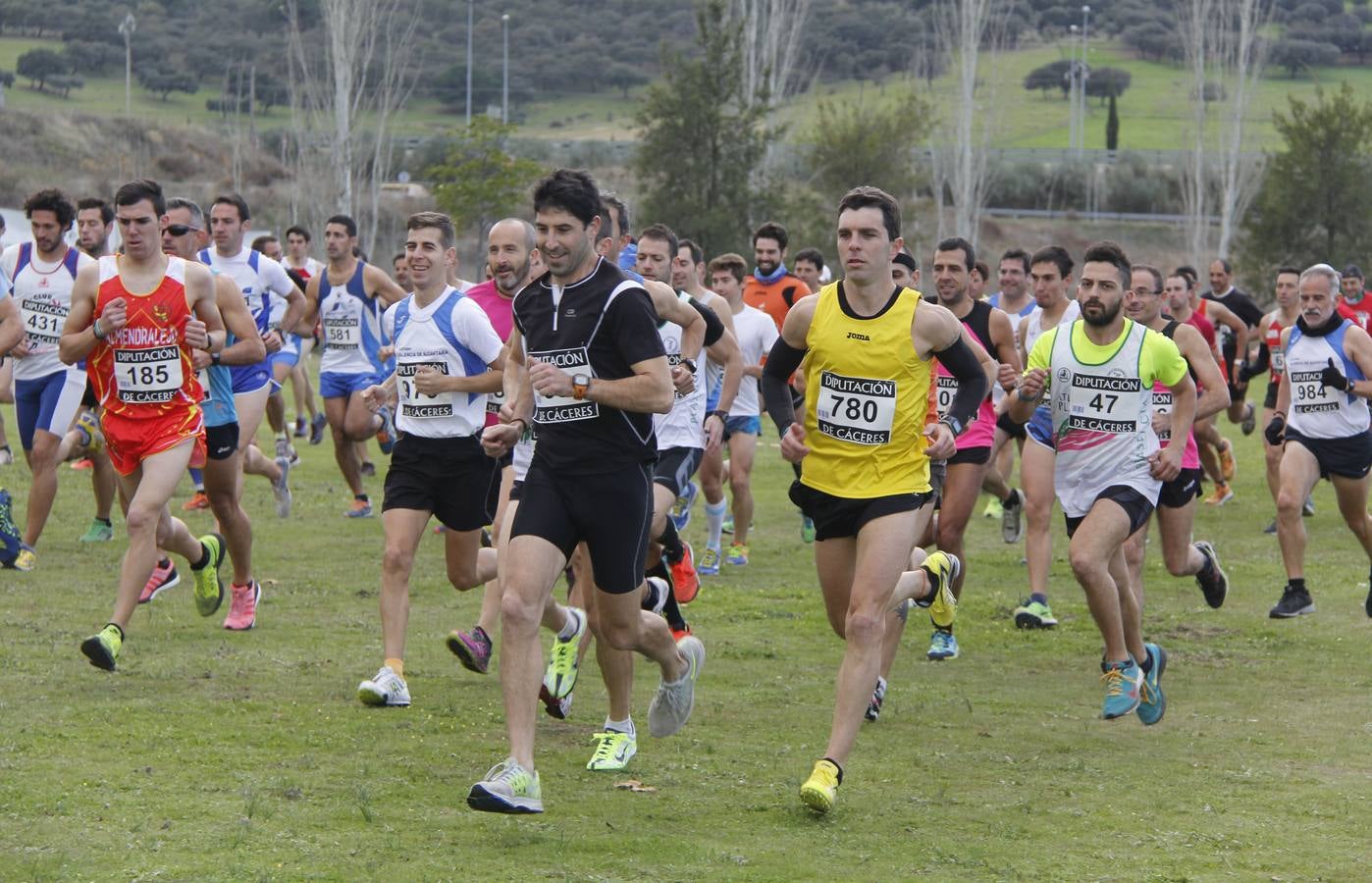 Más de 1.200 atletas, en el Trofeo Diputación de Campo a Través