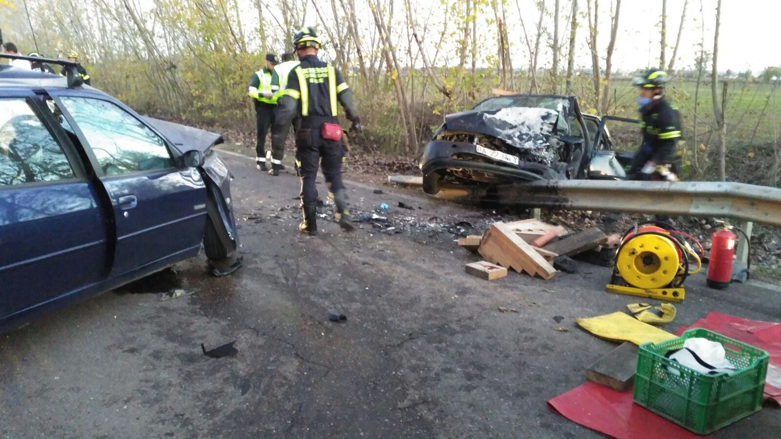 Dos heridos graves en un accidente entre Montijo y Torremayor