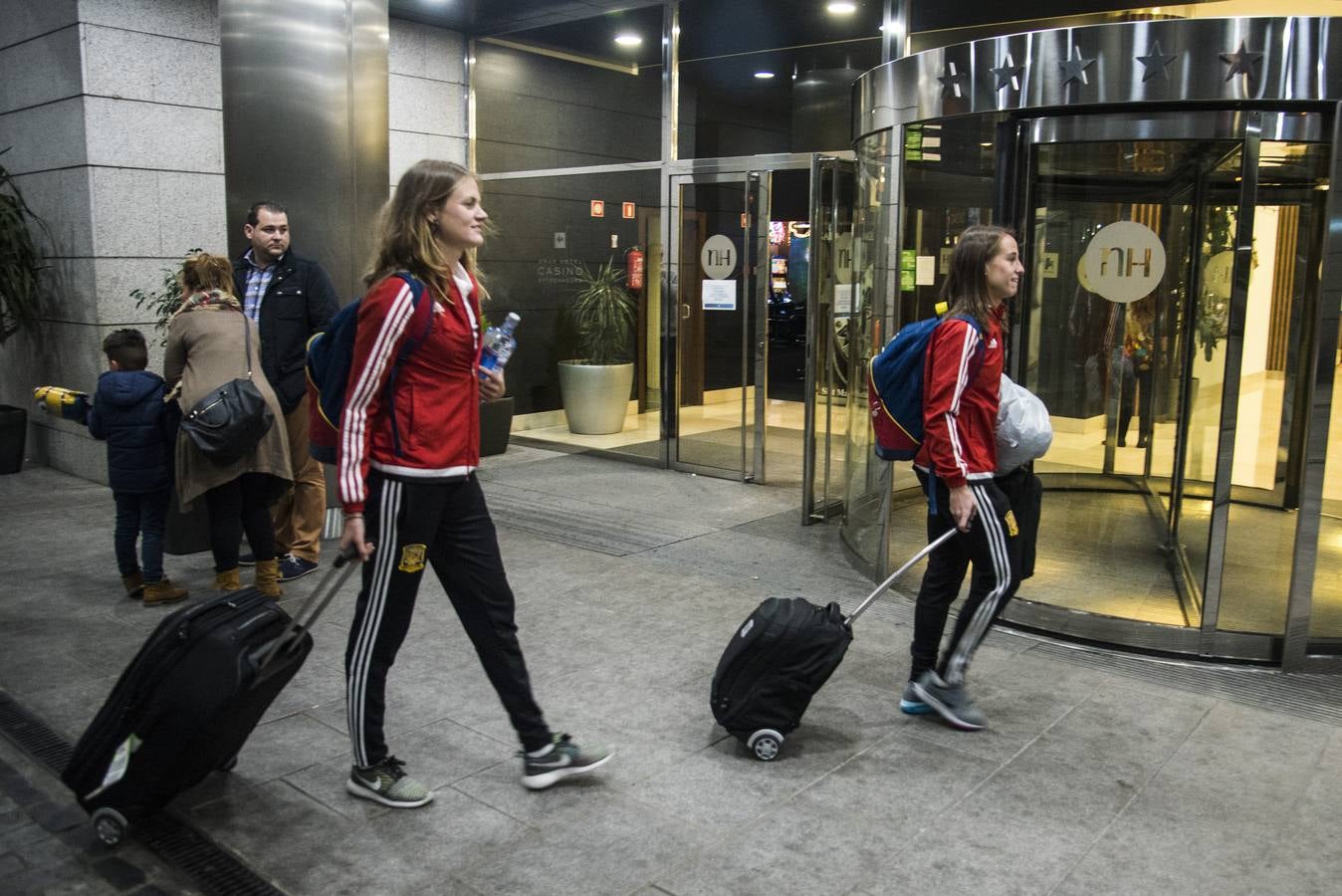 España ya está en Badajoz