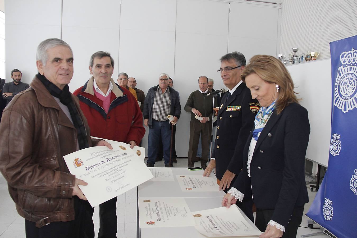 Homenaje a once policías nacionales en el 192 aniversario de la creación del Cuerpo