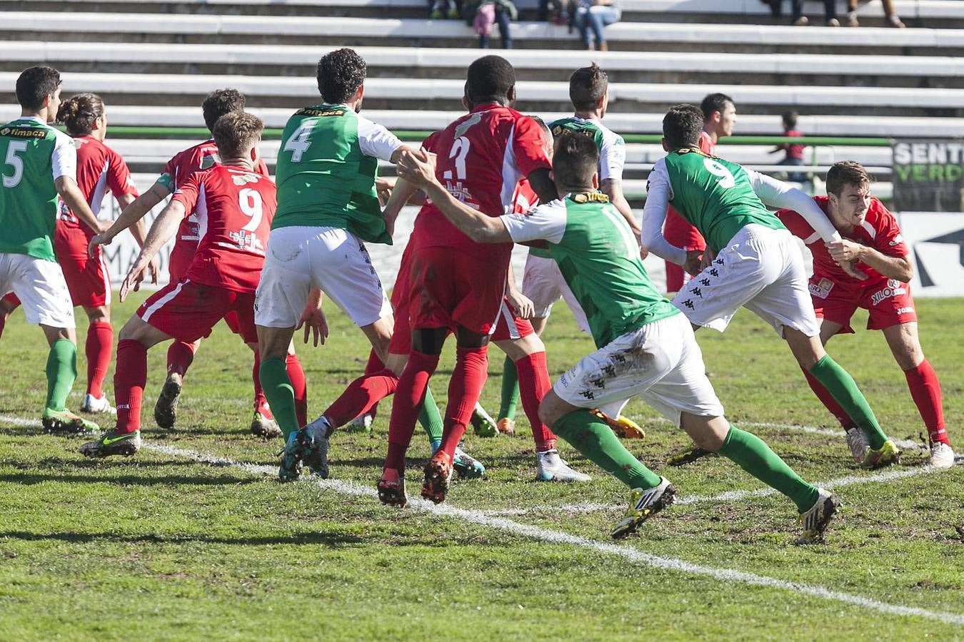 Cacereño 0- Somozas 2