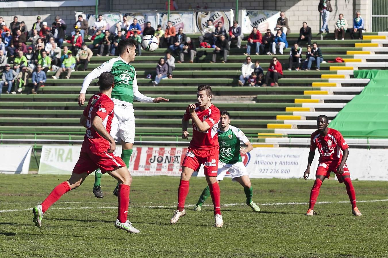 Cacereño 0- Somozas 2