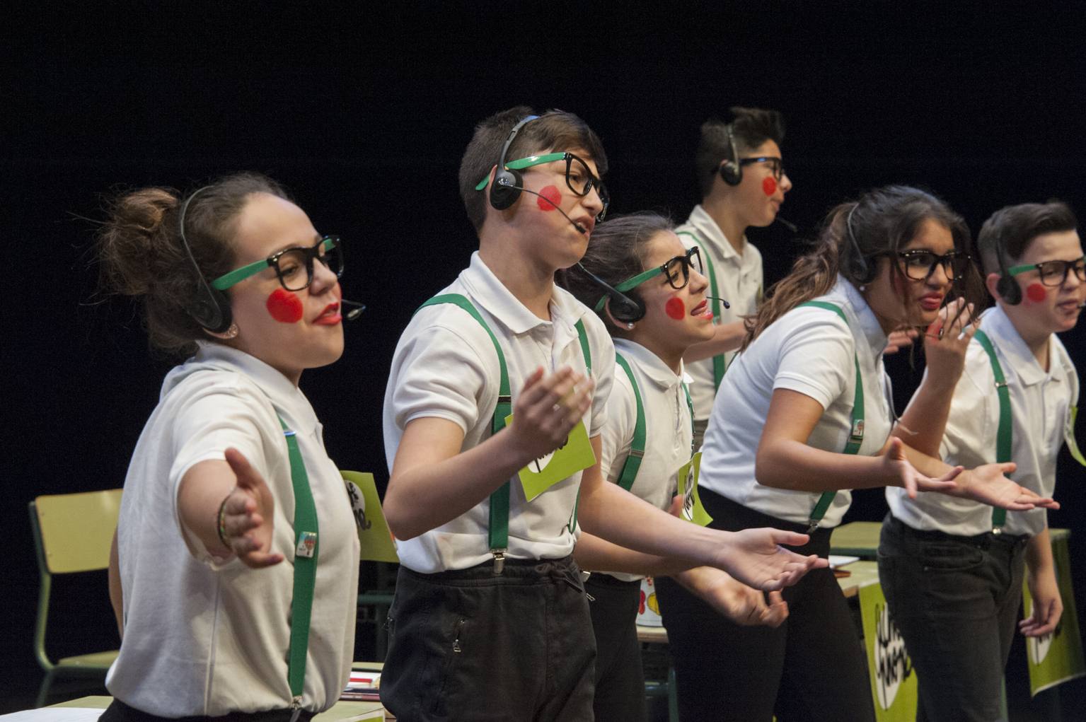 La Compañía de María gana el concurso infantil de murgas