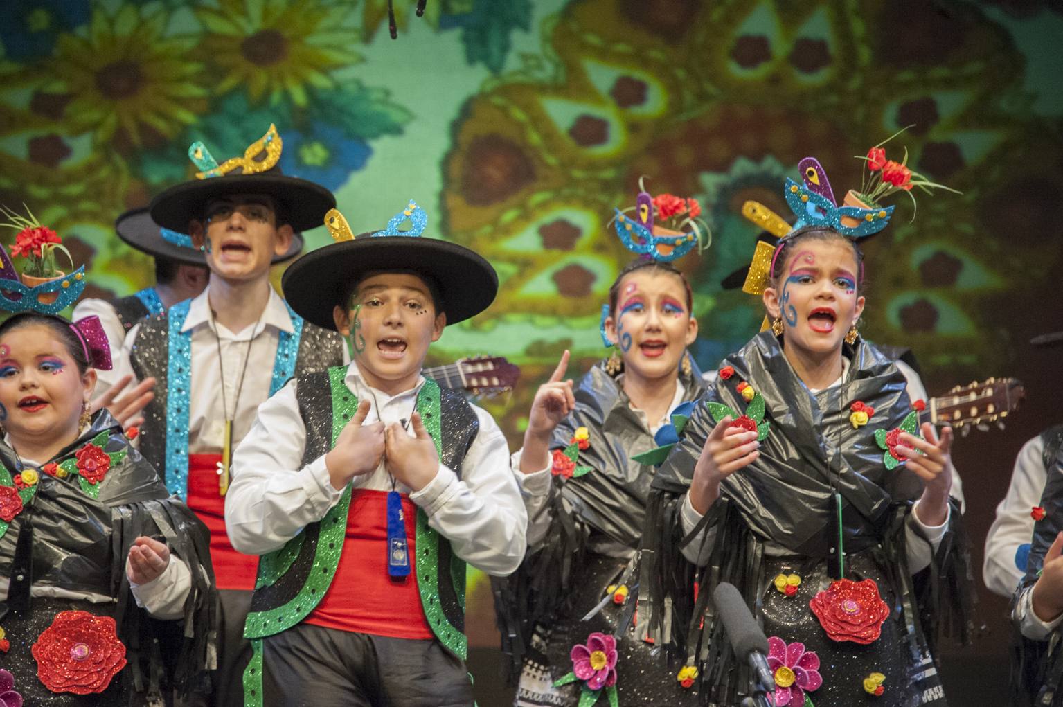 La Compañía de María gana el concurso infantil de murgas