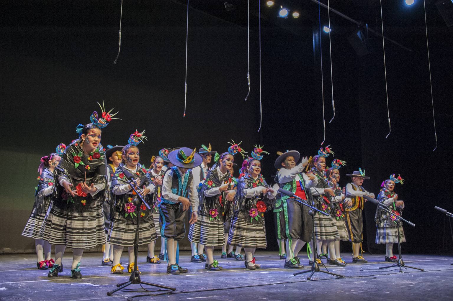 La Compañía de María gana el concurso infantil de murgas