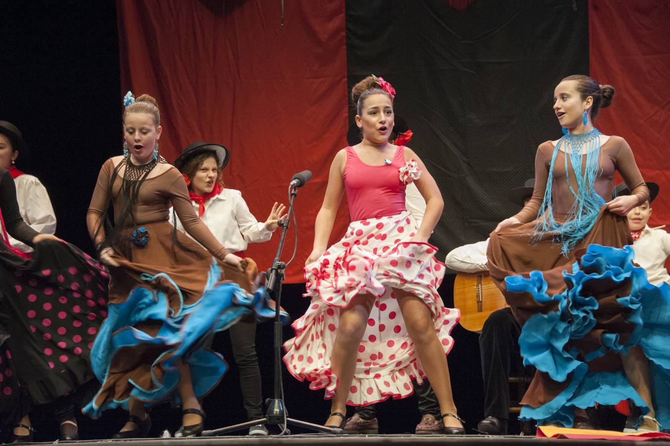 'Las locas, un tablao aflamencao', del colegio Jiménez Andrade