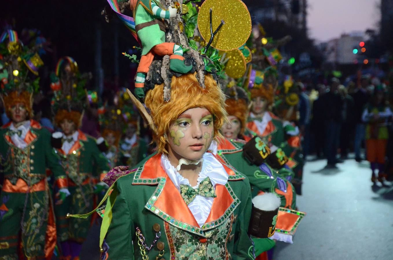 Fantasía en el desfile infantil