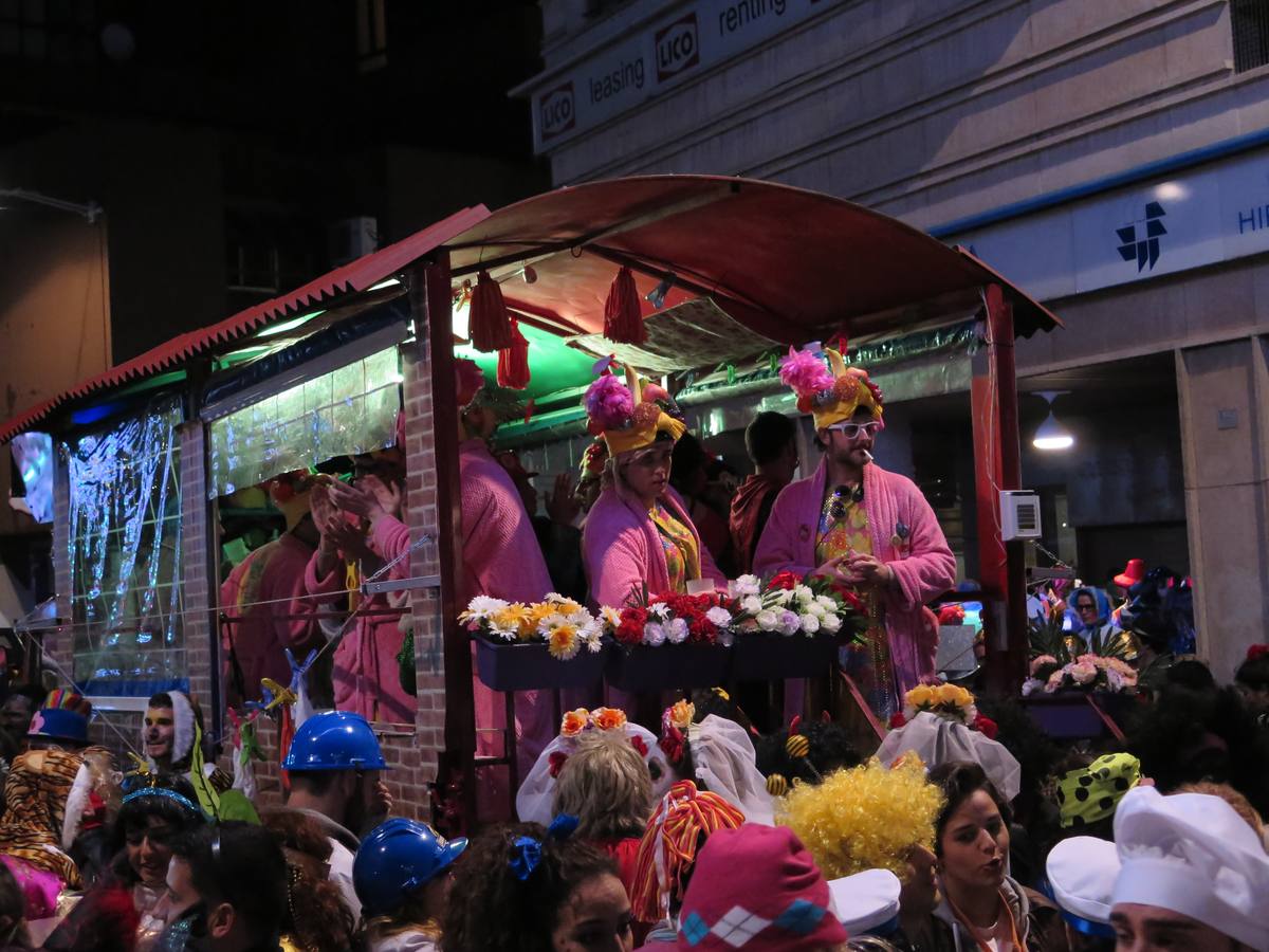 Noche de sábado de Carnaval en Badajoz