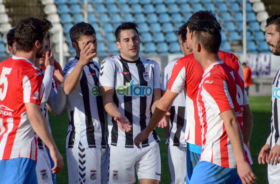 El CD Badajoz se impone al Don Benito