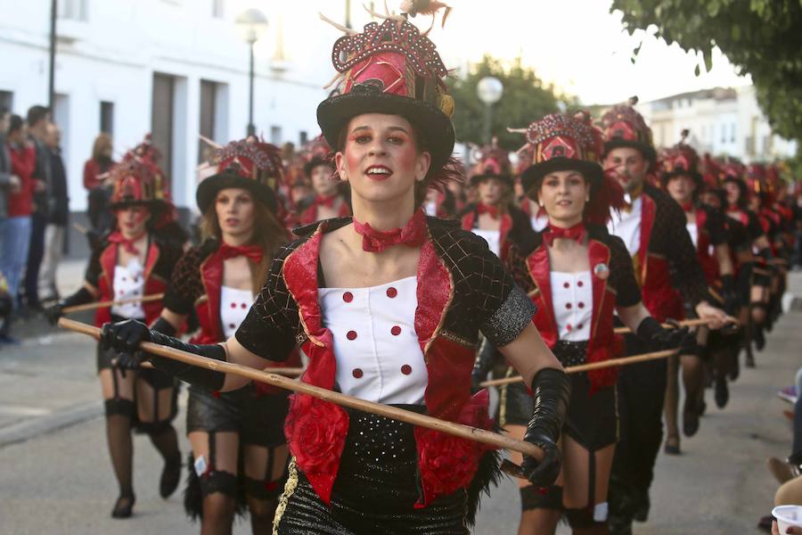 La Garrovilla baila a ritmo de Carnaval