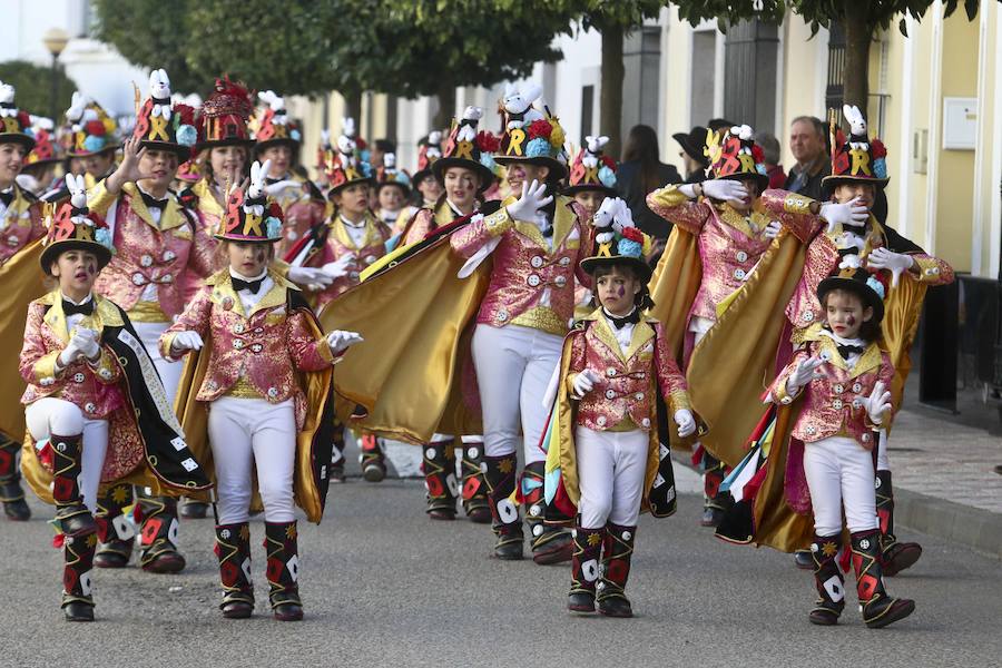 La Garrovilla baila a ritmo de Carnaval