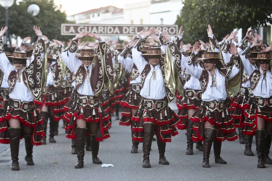 La Garrovilla baila a ritmo de Carnaval