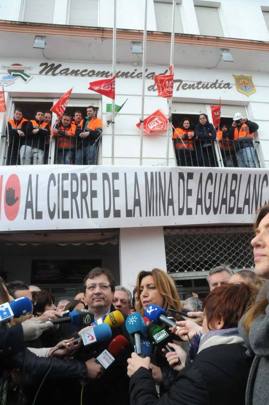 Extremadura y Andalucía escenifican su unión para intentar evitar el cierre de Aguablanca