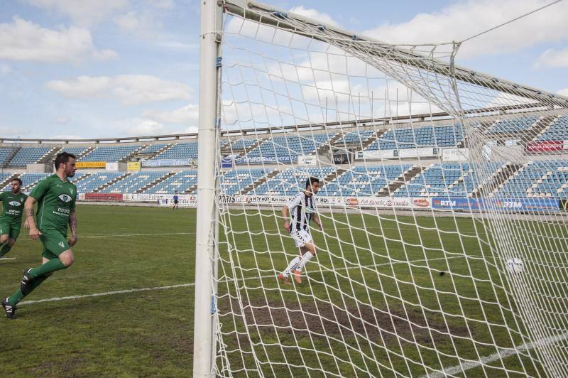 Estruendo goleador en el Nuevo Vivero (6-0)