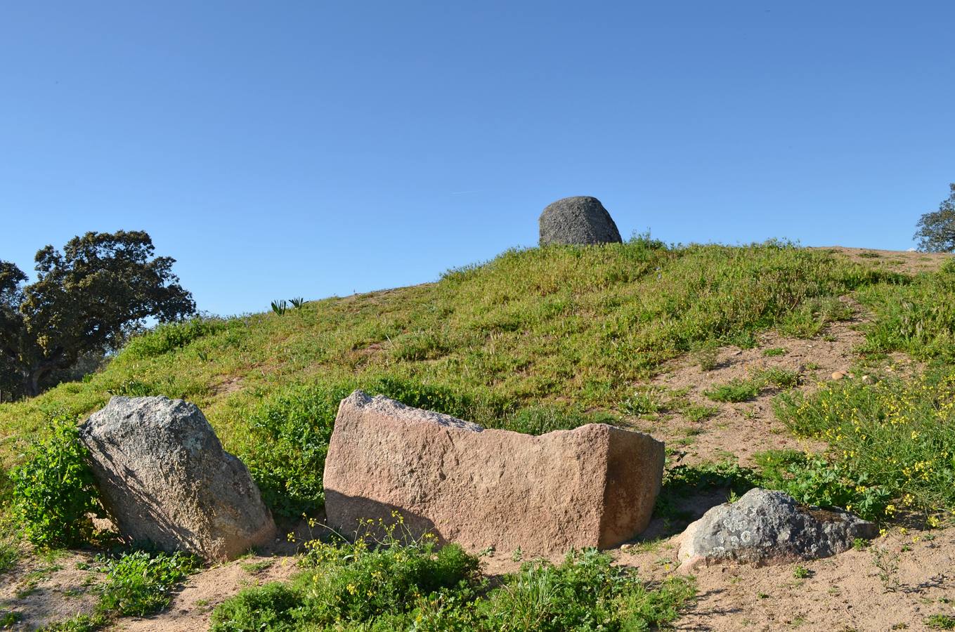 Dolmen de Lácara