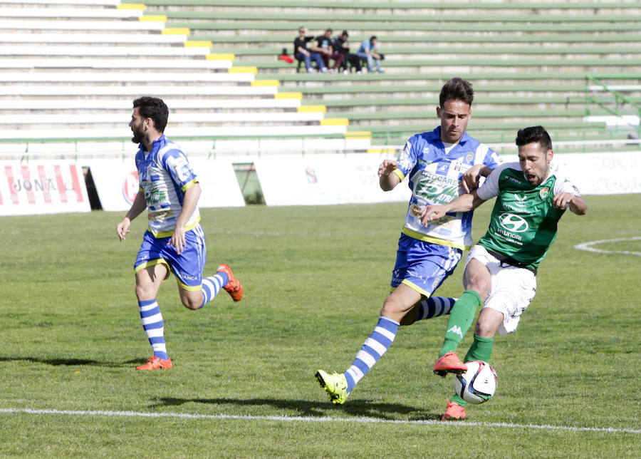 Empate sin goles entre Cacereño y Arandina