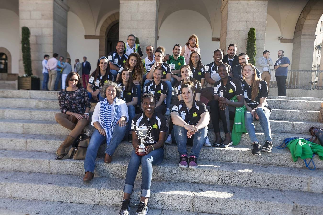 Al-Qazeres ofrece el ascenso a la ciudad