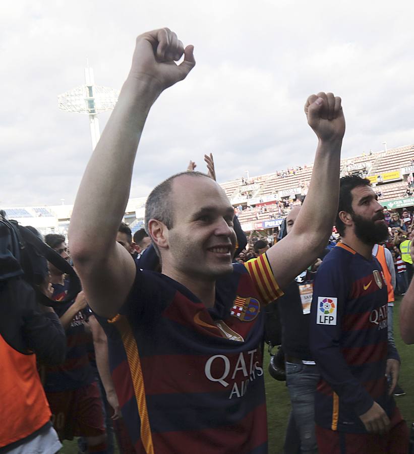 Sábado, 14 de mayo: El FC Barcelona se proclama campeón de liga 2015-2016 en Granada. Fotografía: Agecias