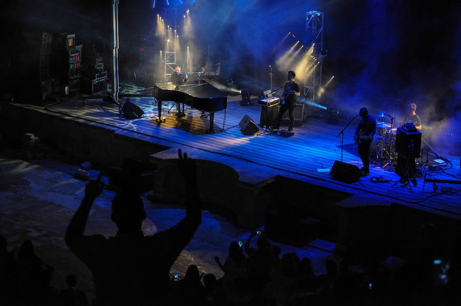 Pablo López ofrece el primer concierto en el Teatro de Medellín