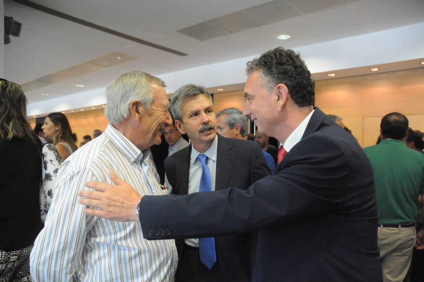 La tercera edición de HOYAGRO se presenta en Don Benito