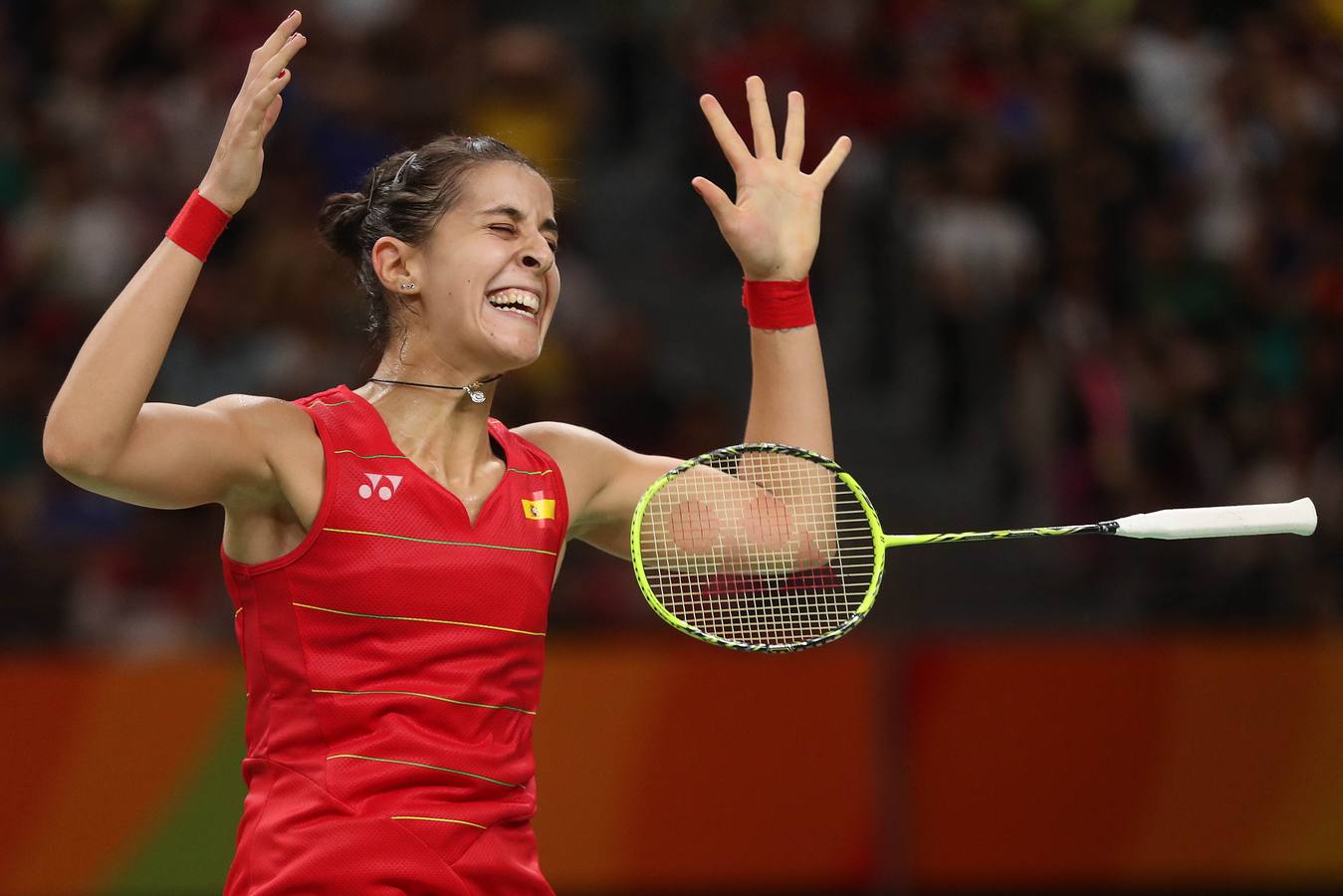 Viernes, 19 de agosto: La española Carolina Marín celebra el oro tras vencer a la india Sindhu Pusarla en la final de bádminton de los Juegos Olímpicos Río 2016 en la ciudad de Río de Janeiro. Fotografía: Agencias