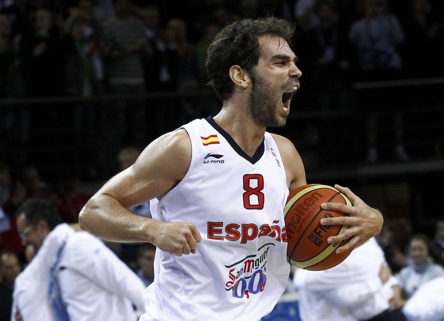 Oro en el Europeo de Lituania. 2011: España ha dominado el baloncesto europeo en la última década. En 2011, en Lituania, superó a Francia en la final para colgarse la medalla de oro. La selección acudió esta vez con todos los grandes: Pau y Marc Gasol, Ibaka, Navarro, Rudy, etc., además del extremeño